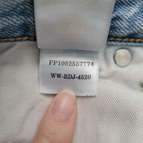 Everlane 90's Cheeky Jean Jeans Light Blue Denim 100% Cotton Size 28 Regular - Picture 4 of 7